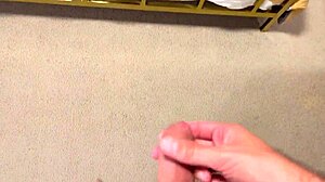 I watch wonder woman get facial and creampie