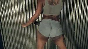 I’m obsessed with twerking my ebony ass in this hot booty dance!