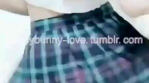 대만 버니 걸 루루가 피어싱된 가슴과 보지를 드러내며 춤춰