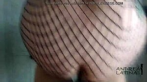 Fucking my lover's big ass in doggy?