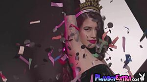 want to see roxy ferrari naked and shaved?