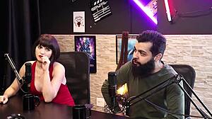 Lady Snow, Lord Kenobi ile şeffaf kırmızıda ne yapıyor?