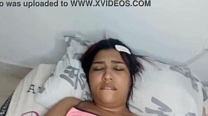 Je suis obsédé par ce mignon couple US de 18 ans qui partage en ligne !