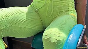 Milf gostosa faz treino intenso com seu personal trainer fodendo forte - fabi drumond