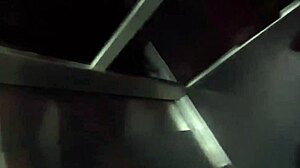 She gives a risky blowjob in the elevator