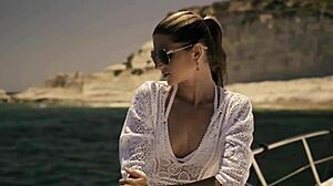 Valentina GinaGerson's Intense Beauty Power Solo