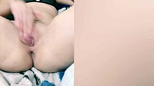 i'm ayumi, masturabtin while smokin, cumming hard for my frend