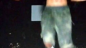 Park Vibes with Skinny Gym Beauty