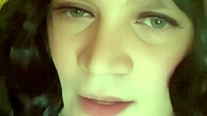 yo jencakes, looking hot while getting ready to go out tonight!