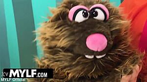 hey, wanna see ryan keely mix plumbing with pussy on skeet street?