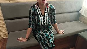 Saali’s hot body tempted Jija Ji to drill her hard