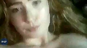 chica sexy con sus amigas 😘