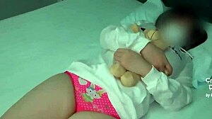 Teen girl gets creampie inside