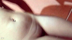 Sexy Babe Shows Off Raw Moves