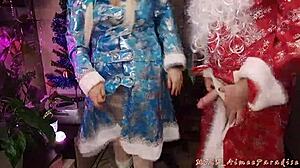 حفلة عيد ميلاد بيتر ستون تنتهي بنيك من الخلف جامح