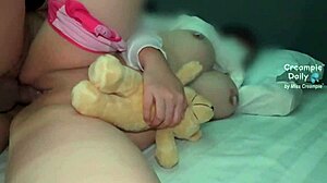 Teen girl gets creampie inside