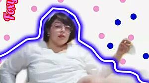 shaking my ass like a whore in this chubby solo