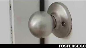 Foster learns not to keep secrets with Havana Bleu and Jessae Rosae.