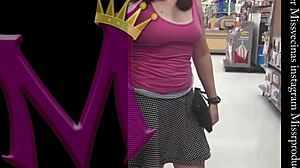 This hermosa blanquita culona is so sexy outdoors.