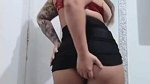 他拉开拉链掏出来，我就直接扑上去尝鲜了！