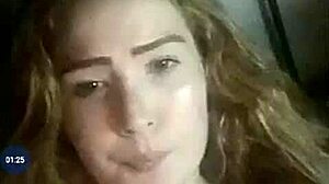 chica sexy con sus amigas 😘