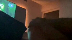 Real amateur couple explores interracial passion with huge asses 😏