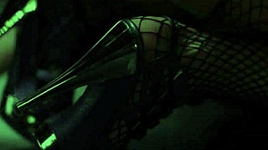 want to see whore women in stillettos?