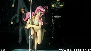 Anime girls flaunt sexy Lala figure in bold display