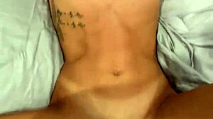 Emma Hix and Brad Newman in Intimate Cumshot Night