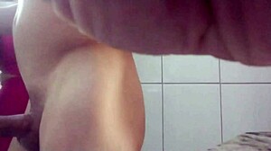 Lunaferrari helps husband's friend masturbate with blowjob at home