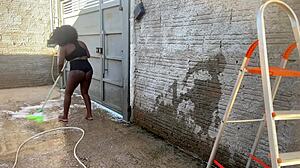 Desperate for Neighbor’s Ladder, Got Her Raw Pussy Instead