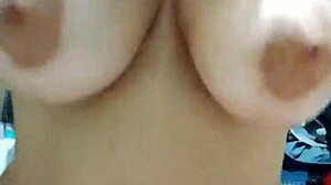 exquisite milf with huge tits and ass 😘