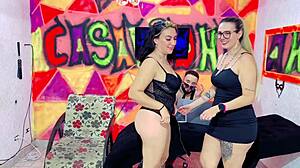 the fode diguinha dj chupo muito a buceta da atriz niikki at fica com a boca toda molhada as duas fizeram uma suruba de peitos na tela