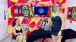 the fode diguinha dj chupo muito a buceta da atriz niikki at fica com a boca toda molhada as duas fizeram uma suruba de peitos na tela