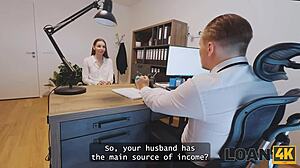 Stanley Johnson forfører ung kunde for rå kontorsex