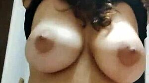 exquisite milf with huge tits and ass 😘