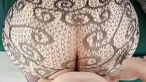 gave him a deepthroat while he watched our tv video with facial finish