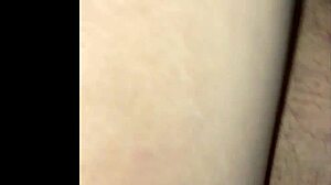 Passionate Sri Lankan Girlfriend's Viral Sex In Bedroom