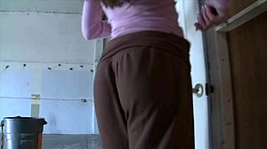 hunter bryce craves that sloppy, wet action in bed! 💦