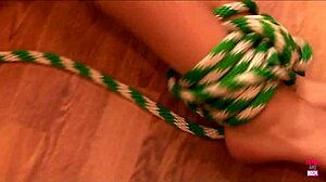 i'm craving that muscular guy's long shaft in our kitchen!