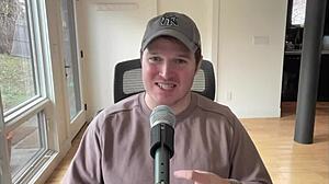 That vintage retro vibe in ai rapporto dil bombardilo crocodilo is wild! 😎