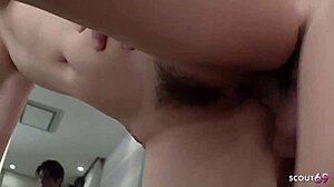 Kurvig japansk tjej med stora naturliga bröst i ocensurerad creampie-casting