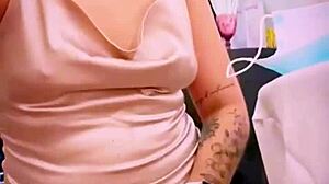 Casual Wife Flashes at Friend’s Wedding in Public