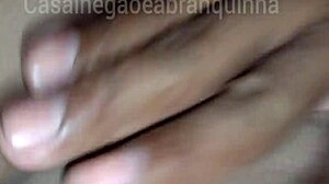 meu marido me depilando todinha porque meu amante gosta de mim lisinha