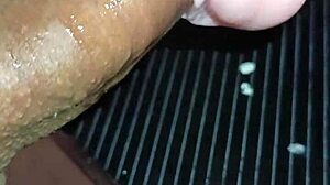 Kissy gives me her vagina for a hot blowjob 😘