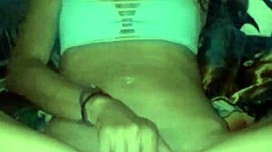 i'm horny for this cam blowjob