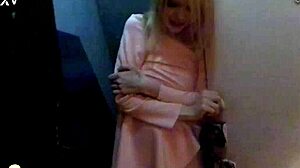 Sarışın Öğrenci Aldattı, Kocası Tarafından Garajda Ağzına İşenerek Cezalandırıldı