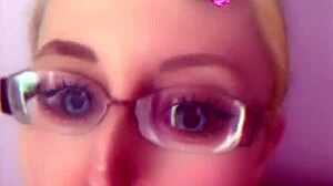 Huge pink lips transform crossdressing bimbo into fetish fuck doll