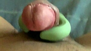 me masturbo con juguete sexual