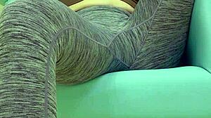 Babe, tachină-mă mai mult în leggings-uri, te rog!